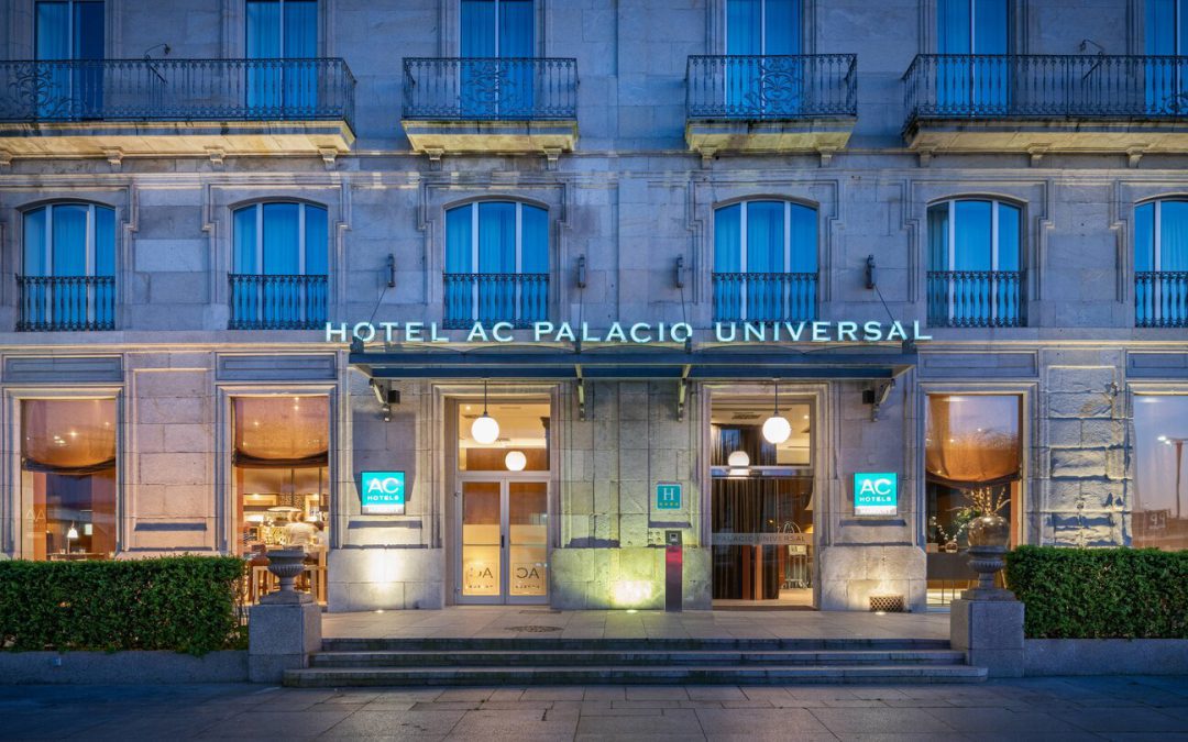 AC Palacio Universal
